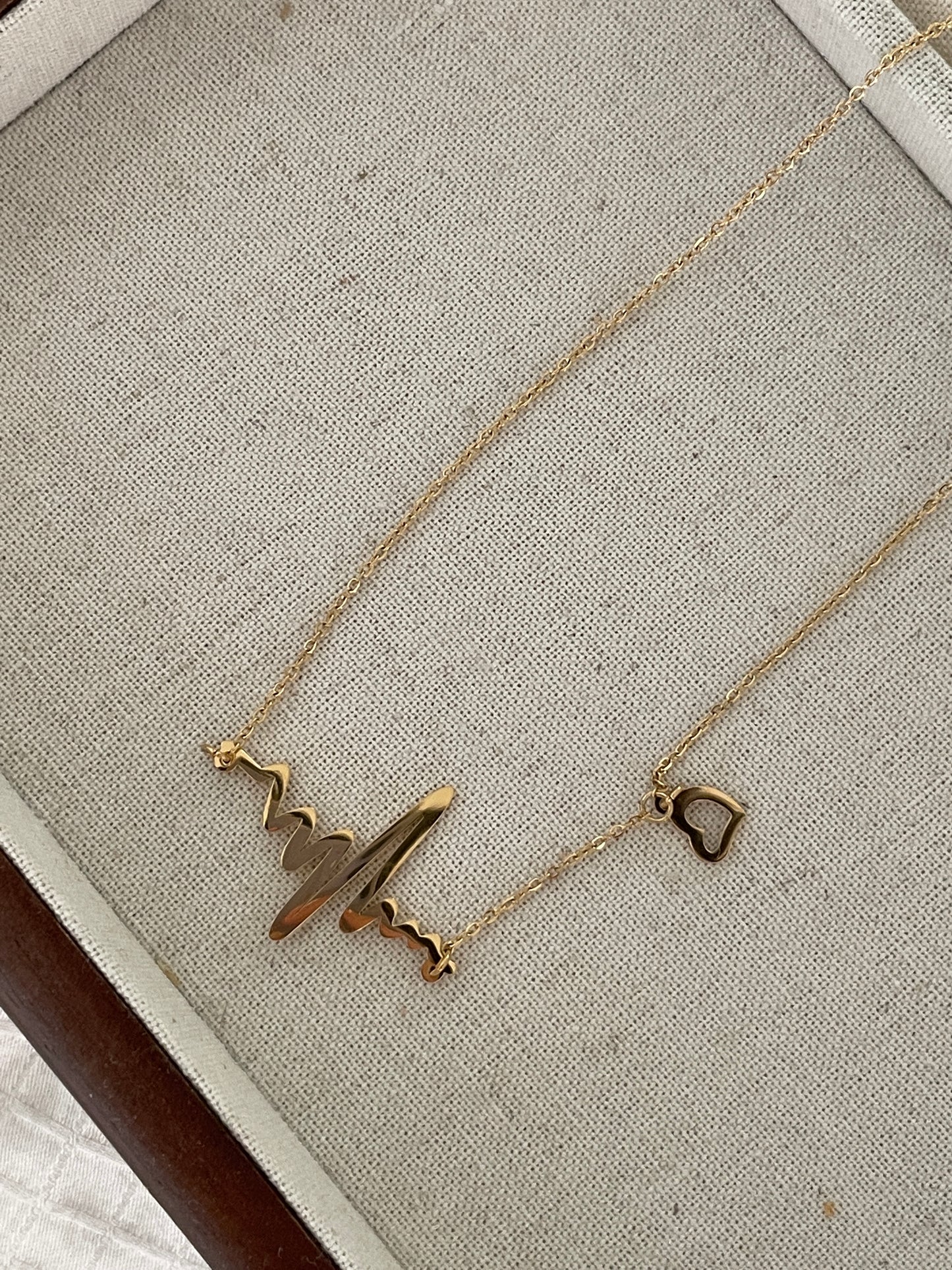 The Heartbeat Necklace