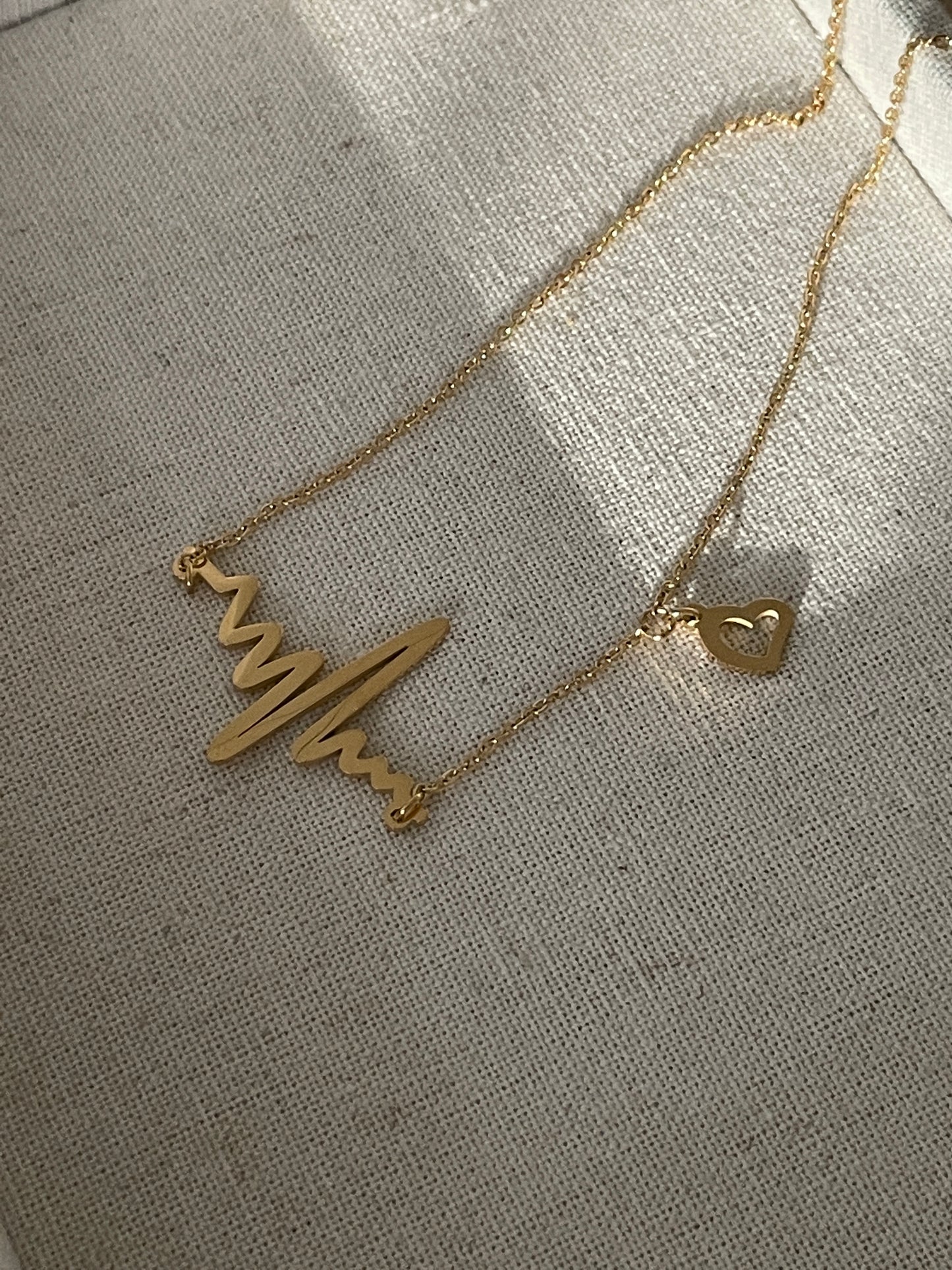 The Heartbeat Necklace