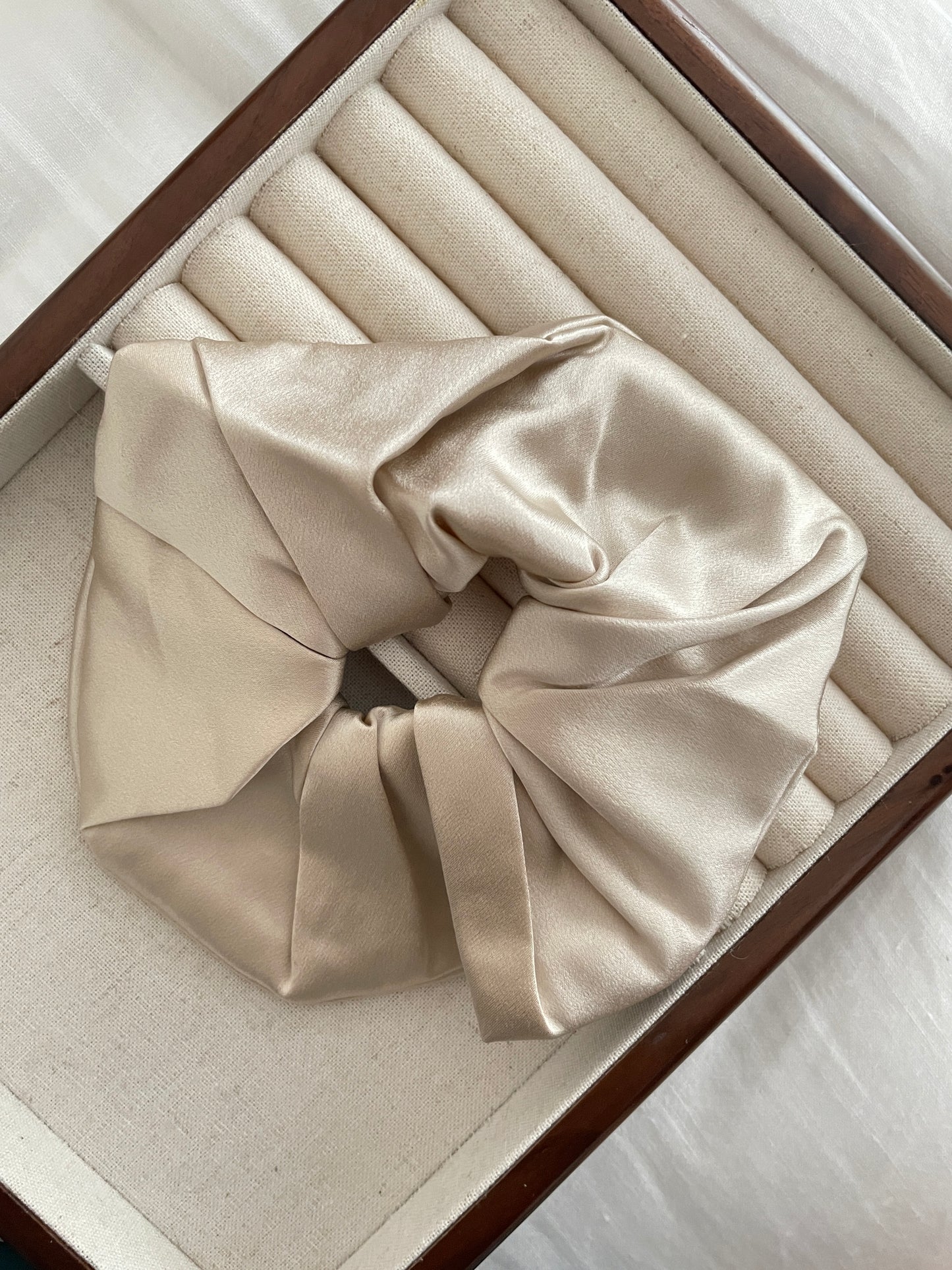 Oversized Mulberry Silk Scrunchie