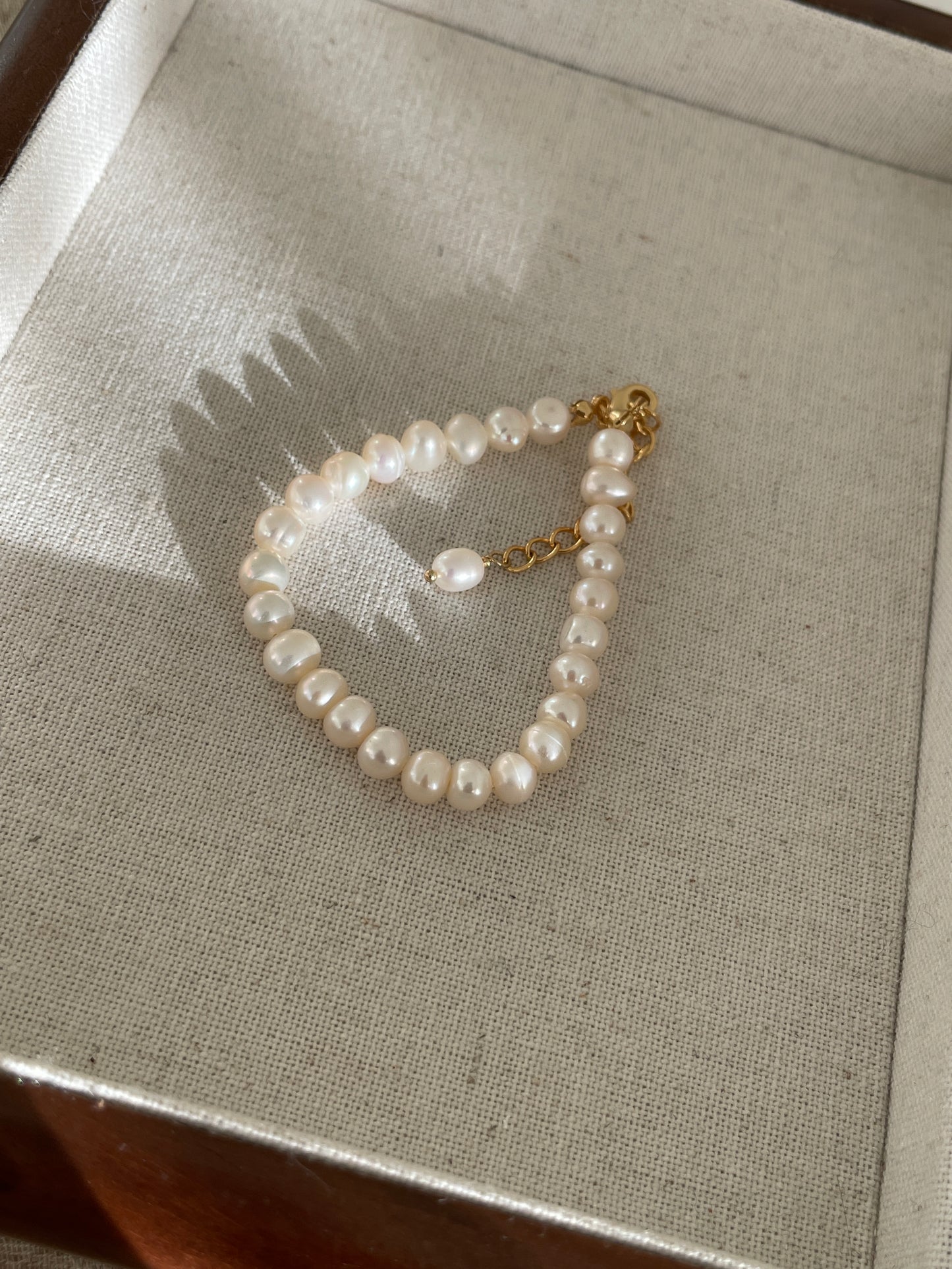 Pure Pearl Bracelet