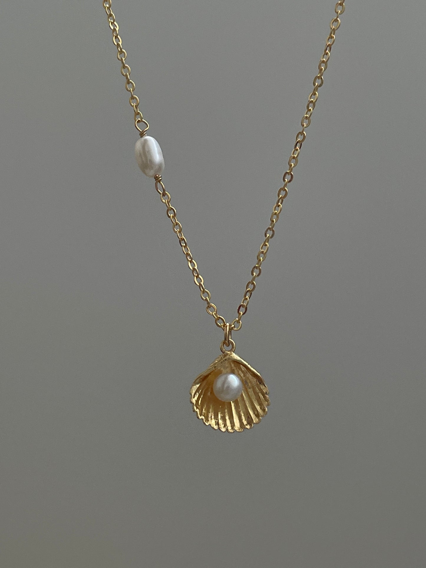 The Shell Pearl Necklace(Sold Out)