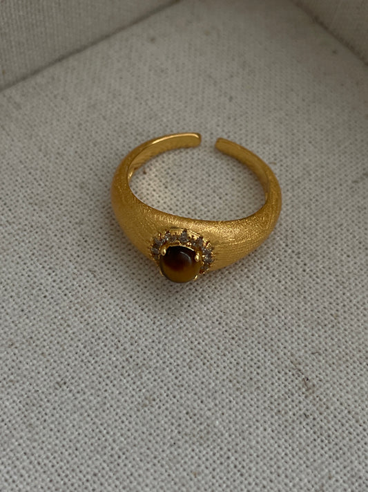 The Brown Gem Ring