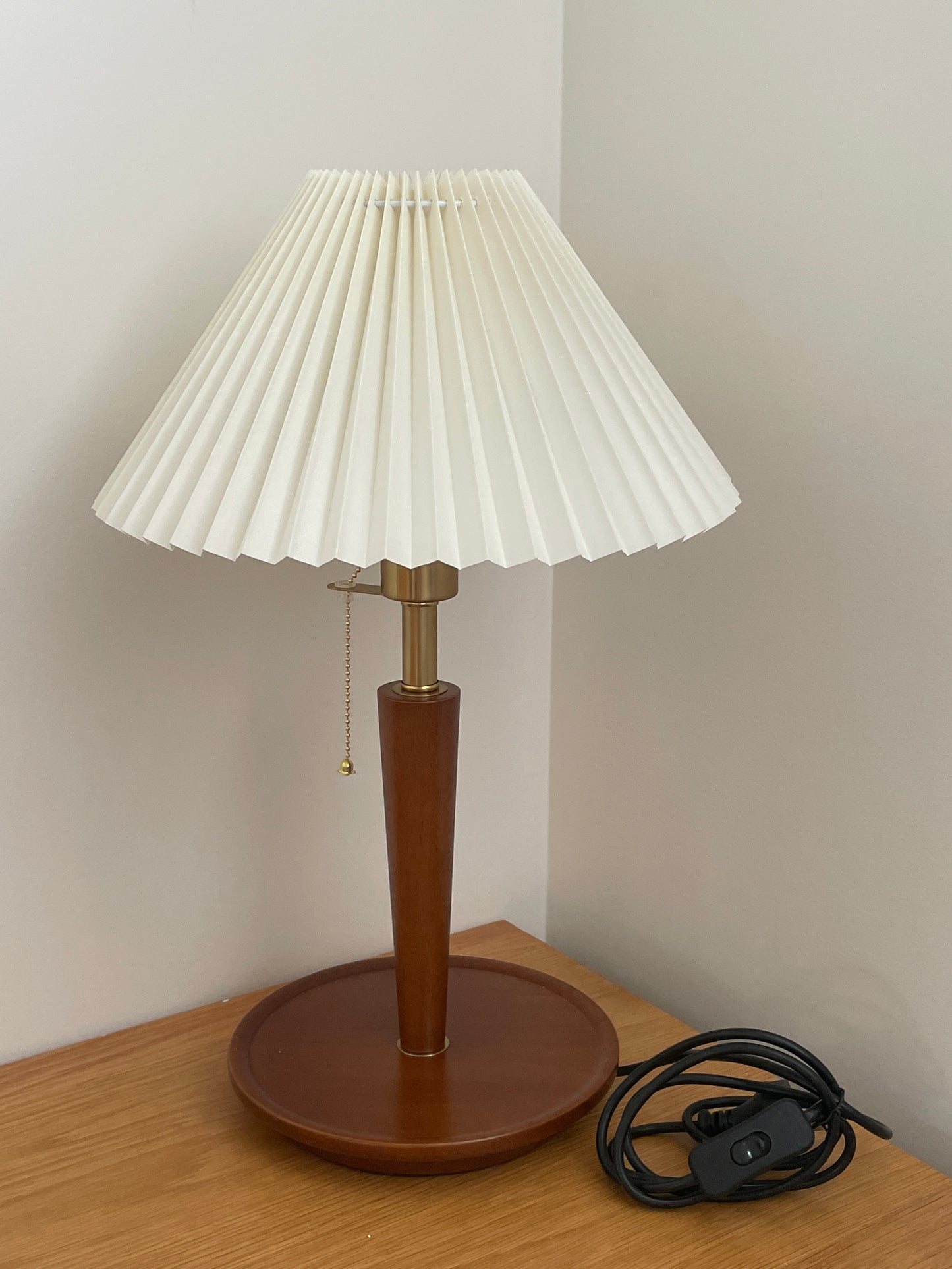 The Woodside Lamp(Sold Out)