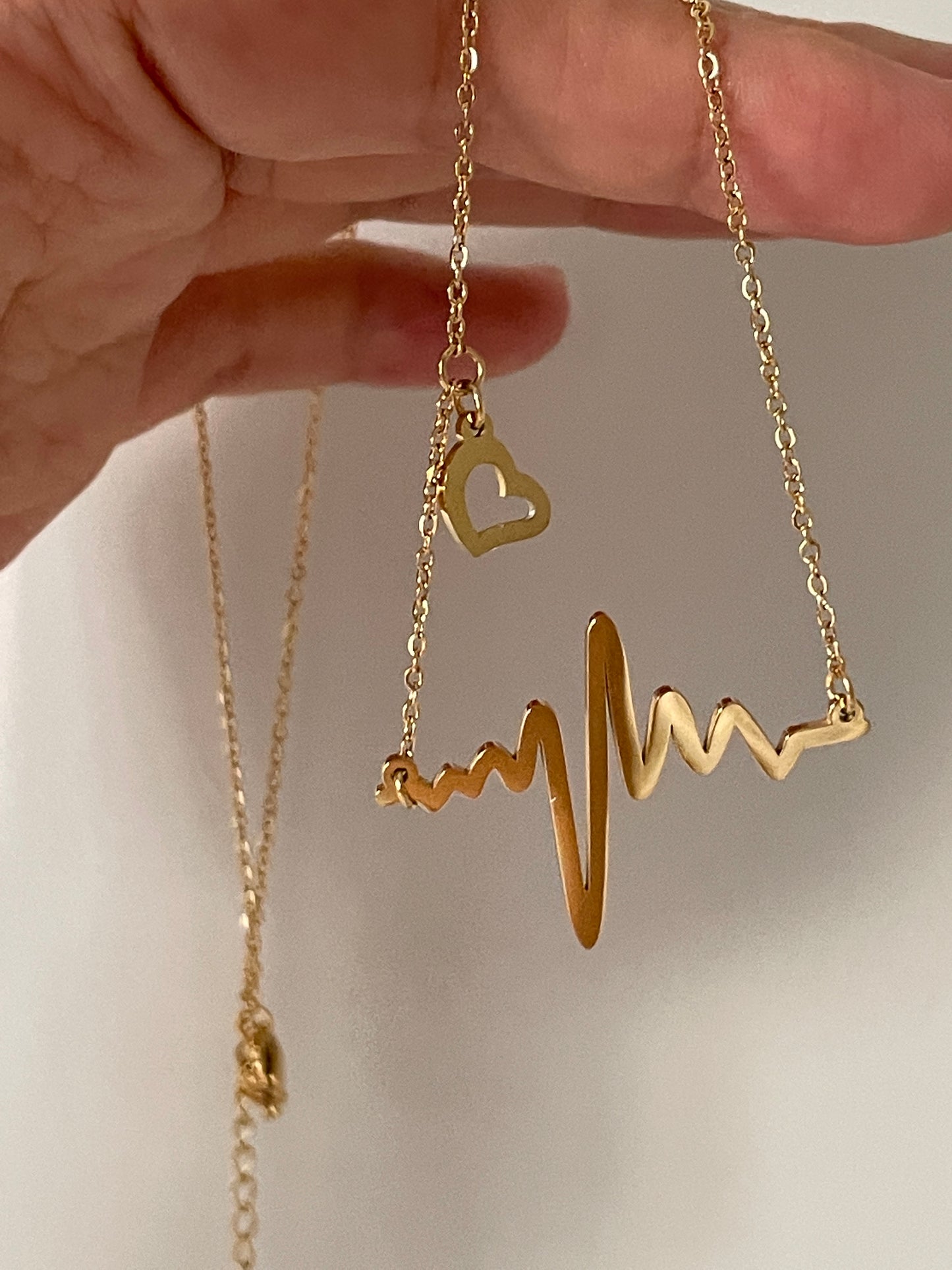 The Heartbeat Necklace