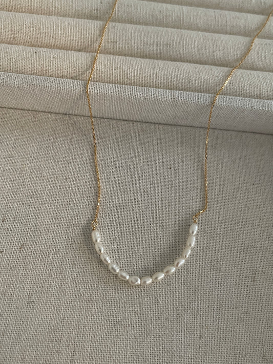 The Smile Pearl Necklace