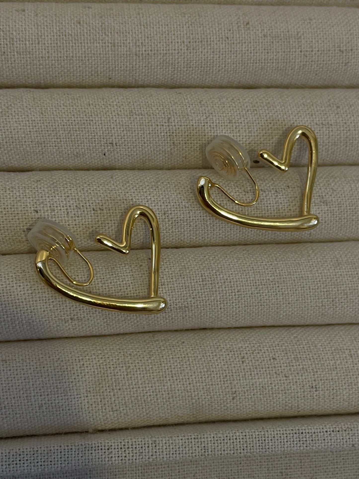 The Burning Heart Ear Clip