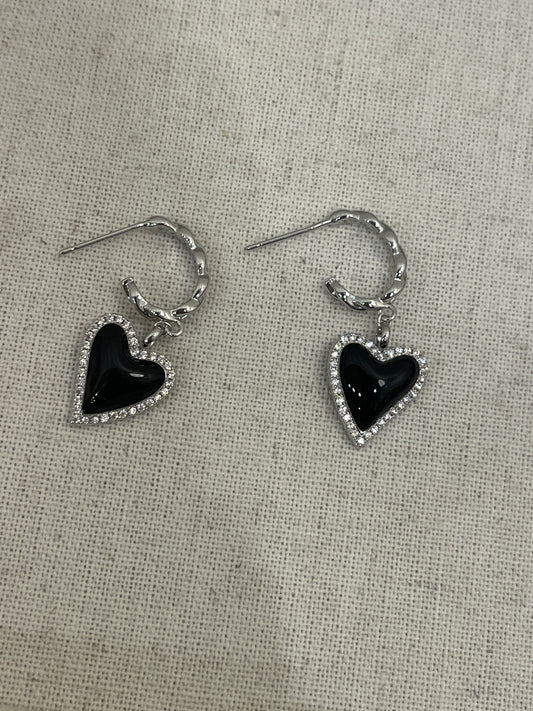 The Dark Love Earrings(Sold Out)