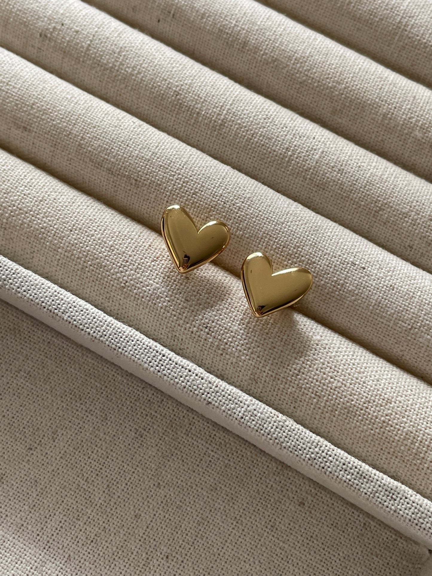 The Simple Heart Earrings(Sold Out)