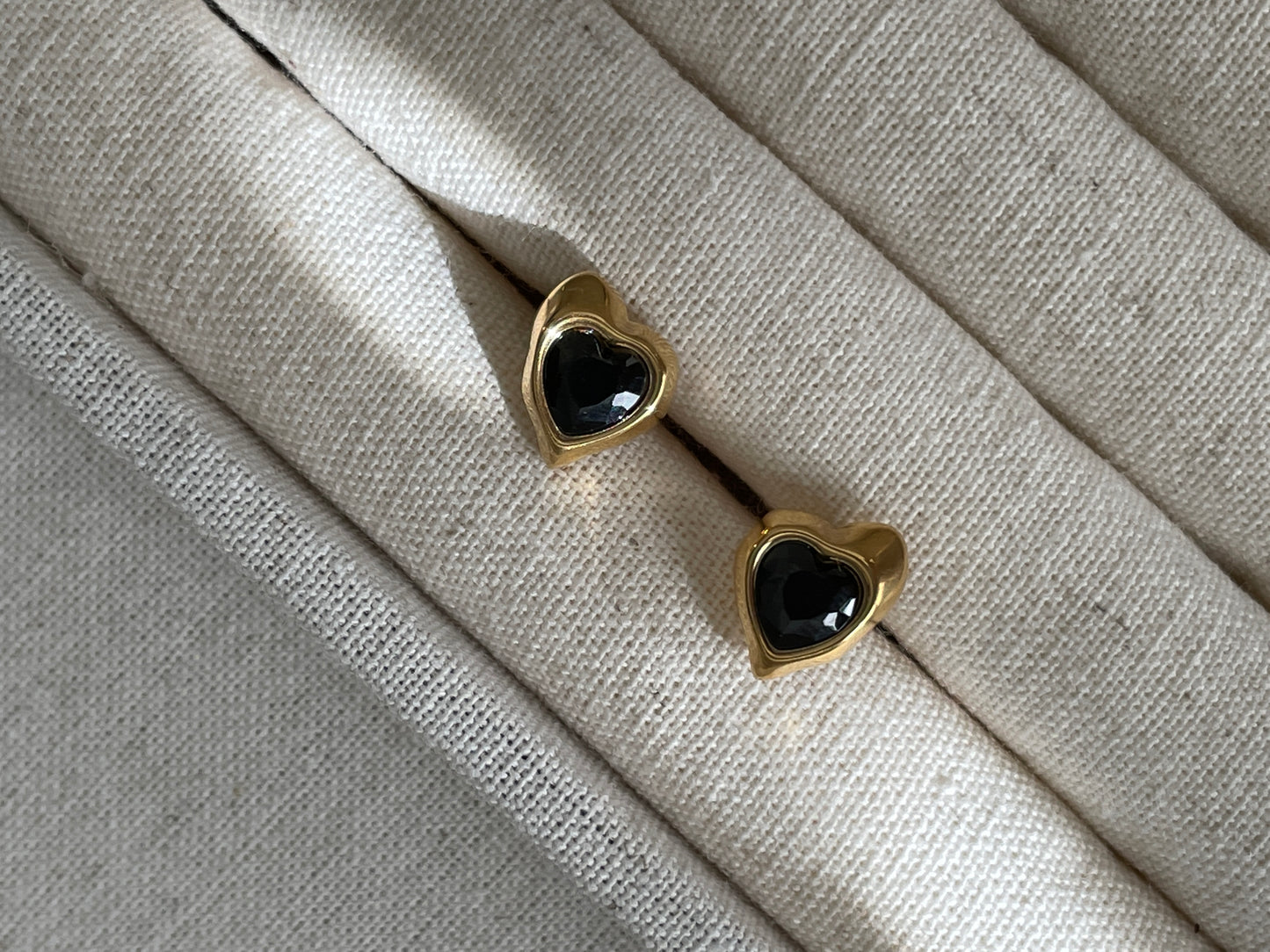 The Black Black Heart Earrings (Sold Out)