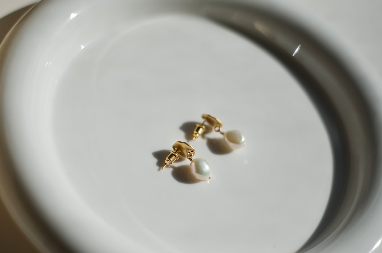 Baroque Pearl Gold Earrings