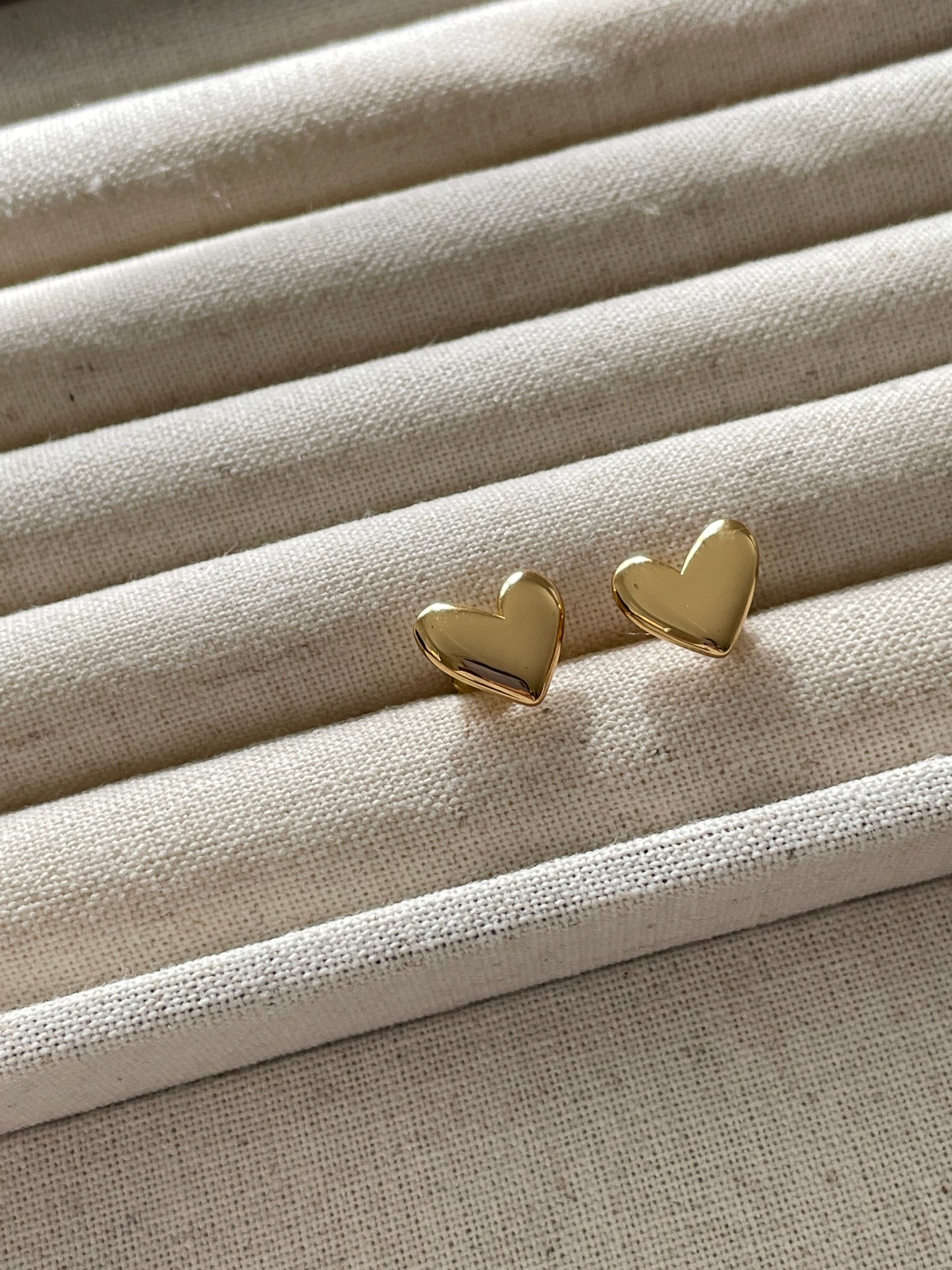 The Simple Heart Earrings(Sold Out)