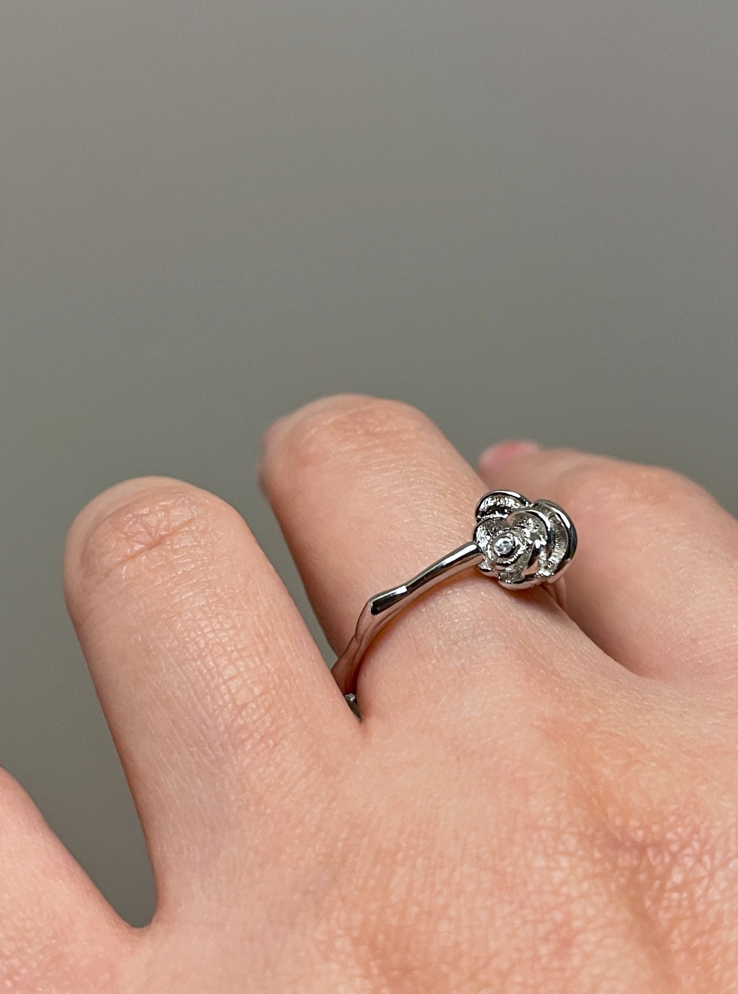 The Rose Rose Ring